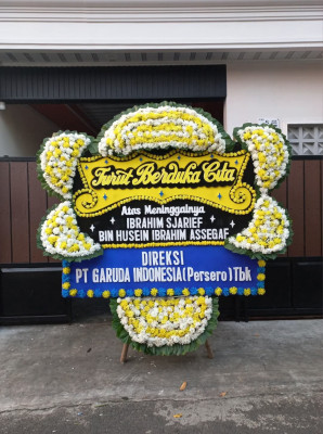 Papan Bunga Duka di Lama